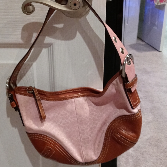 Coach vintage signature bag. - Picture 5 of 14